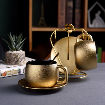 Golden coffee cup set